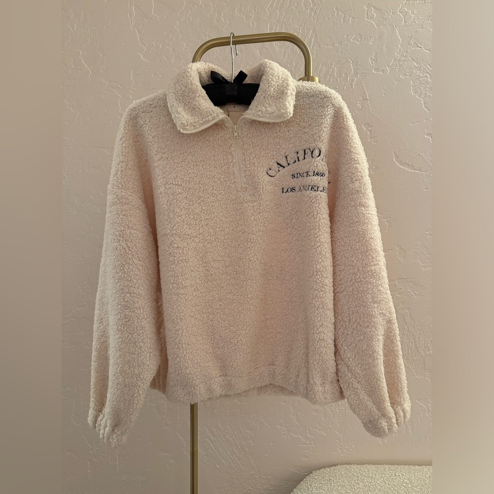 Oversized Sherpa pullover